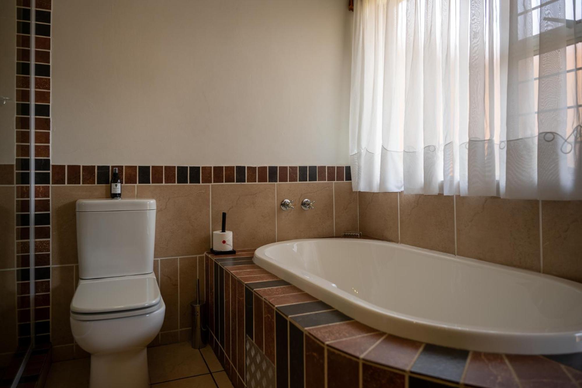 Asante Guest House バンダービールパーク エクステリア 写真