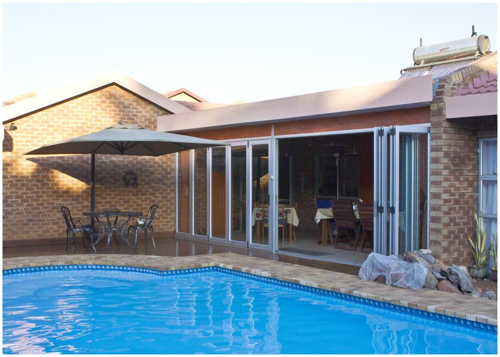 Asante Guest House バンダービールパーク エクステリア 写真